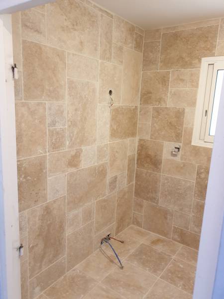 Artisan pour rénovation de salle de bain a Marsillargues