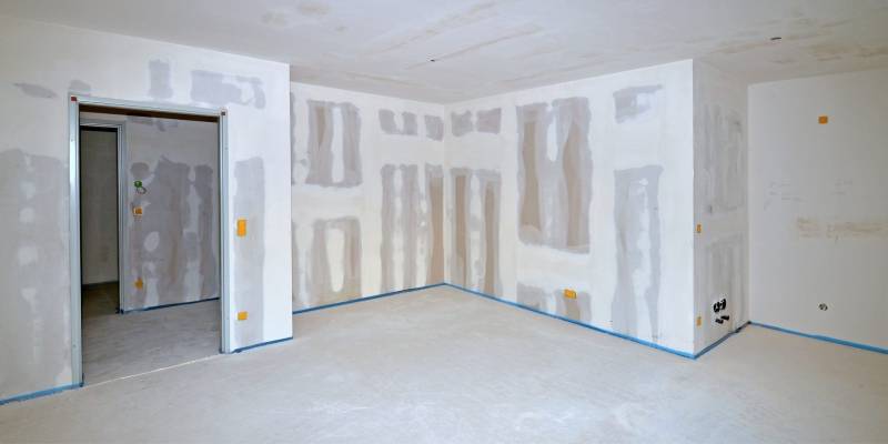 Plaquiste professionnels pour installation de cloisons à Nîmes dans le Gard